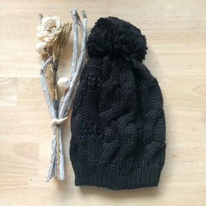 Black Beanie with pompom